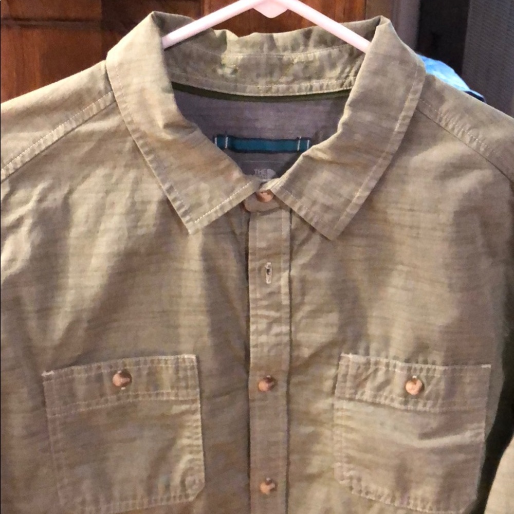 North Face Men’s Casual Button Down